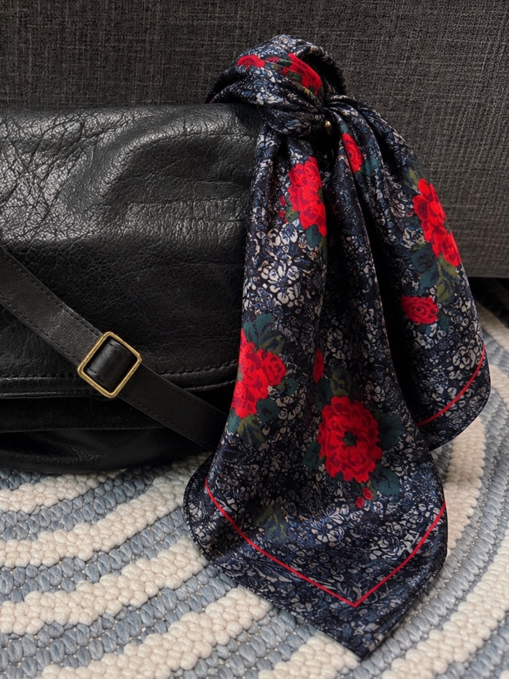 Vintage AXCESS Black Red Floral Square Scarf 30x30